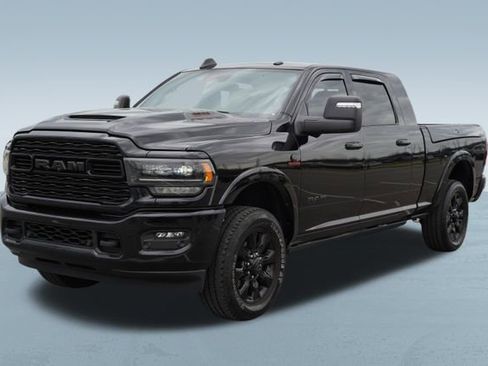 Used 2024 RAM 2500 Limited image 3