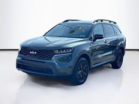 Used 2023 Kia Sorento S AWD/4WD image 4