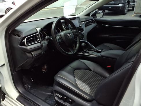 Certified 2023 Toyota Camry SE FWD image 16