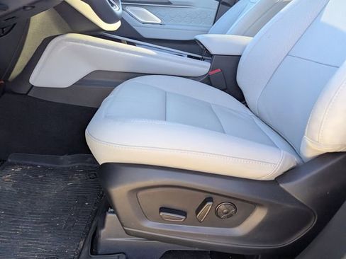 New 2025 Ford Explorer Platinum w/ Ultimate Package image 13