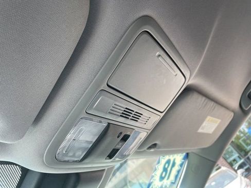 Used 2018 Honda Odyssey EX image 13