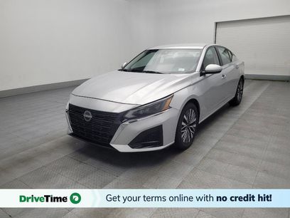 Used 2023 Nissan Altima 2.5 SV