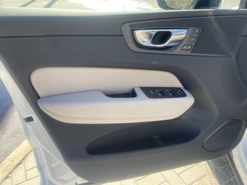 New 2026 Volvo XC60 B5 Core image 14