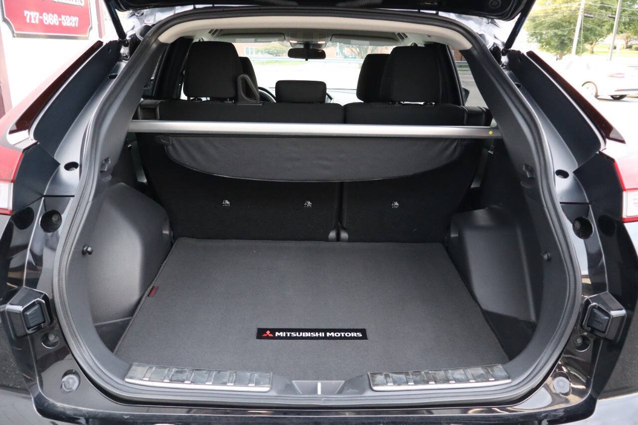 Used 2023 Mitsubishi Eclipse Cross ES AWD/4WD image 4