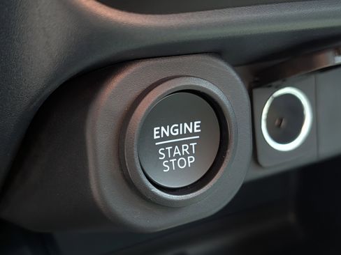 New 2026 Ford Maverick Lariat w/ Black Appearance Package image 38