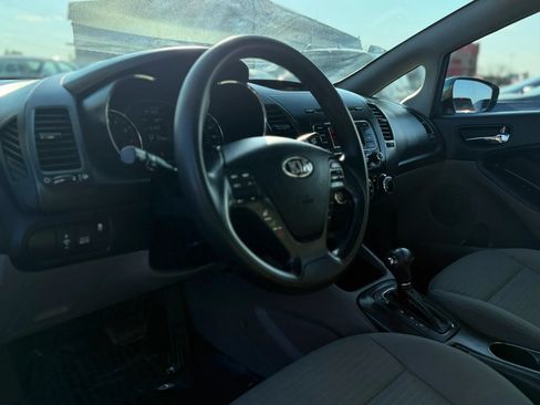 Used 2015 Kia Forte LX w/ Popular Package FWD image 28