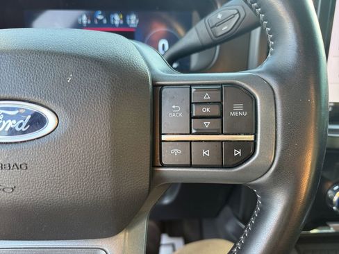 Used 2024 Ford F350 Lariat w/ Lariat Ultimate Package image 32