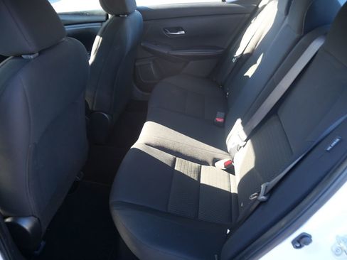 Used 2022 Nissan Sentra S image 20