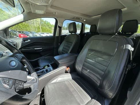 Used 2018 Ford Escape Titanium AWD/4WD image 17