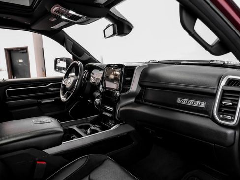 Used 2020 RAM 1500 Laramie w/ Sport Appearance Package AWD/4WD image 11