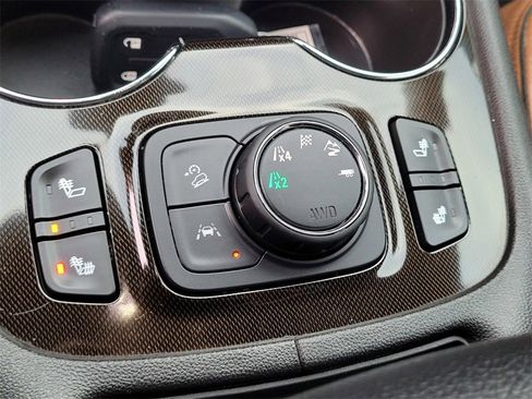 Used 2020 GMC Acadia AT4 w/ Driver Alert Package II image 19