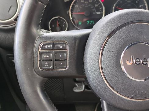 Used 2014 Jeep Wrangler Unlimited Rubicon w/ Connectivity Group image 22