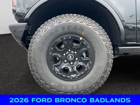 New 2026 Ford Bronco Badlands AWD/4WD image 14