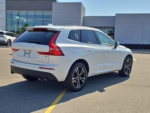 Used 2020 Volvo XC60 T6 Momentum AWD/4WD image 4