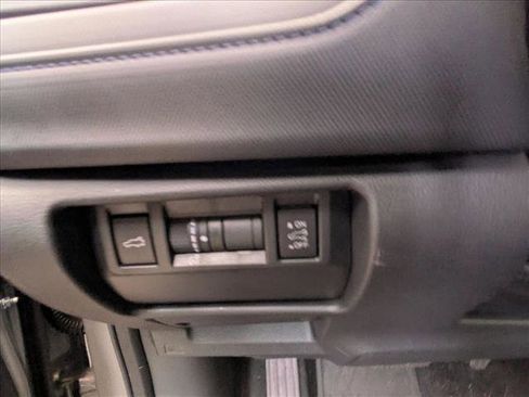 Used 2026 Subaru Forester Premium AWD/4WD image 18
