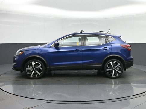 Used 2022 Nissan Rogue Sport SL AWD/4WD image 4