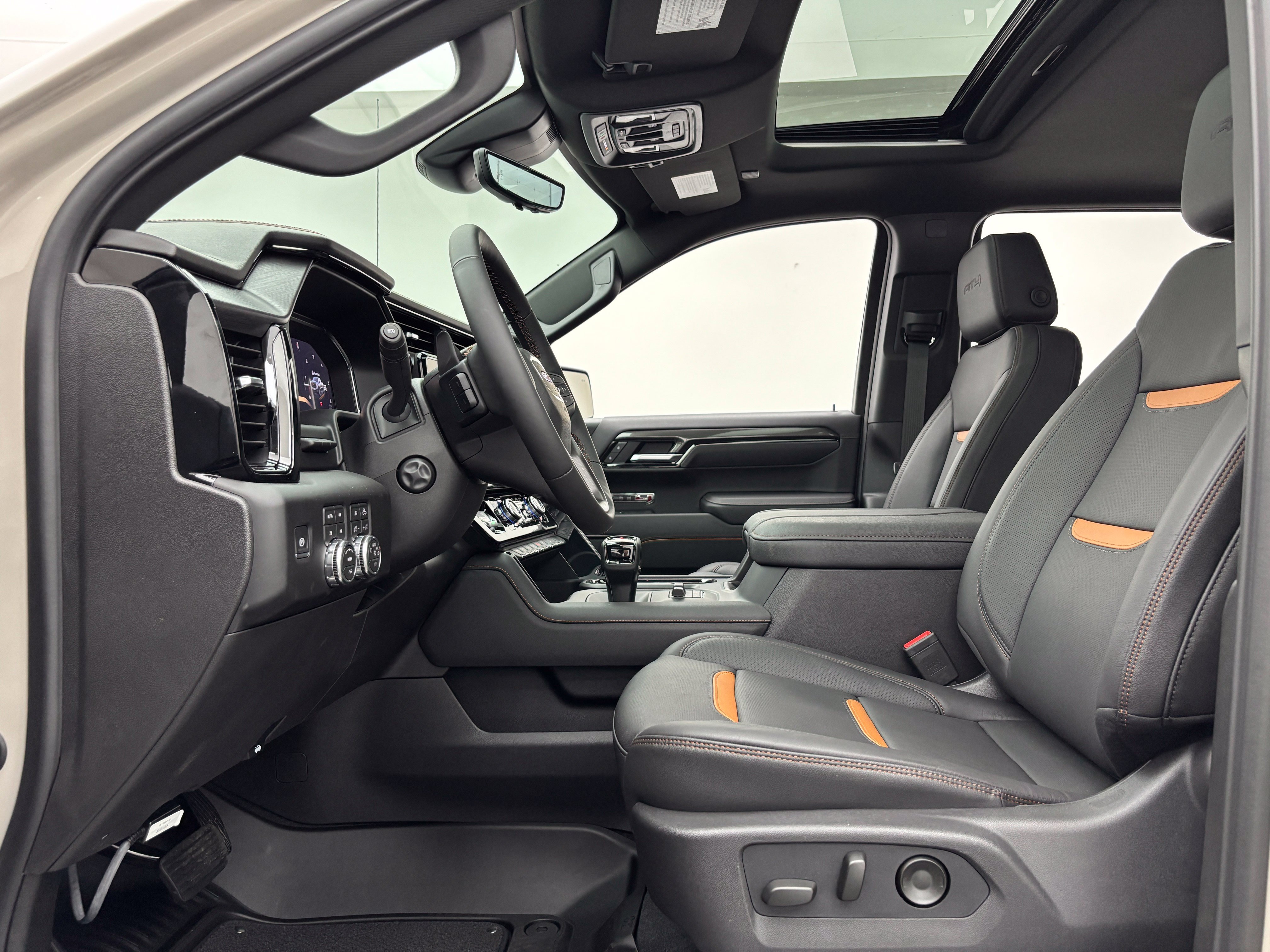New 2026 GMC Sierra 1500 AT4 w/ AT4 Premium Package AWD/4WD image 18