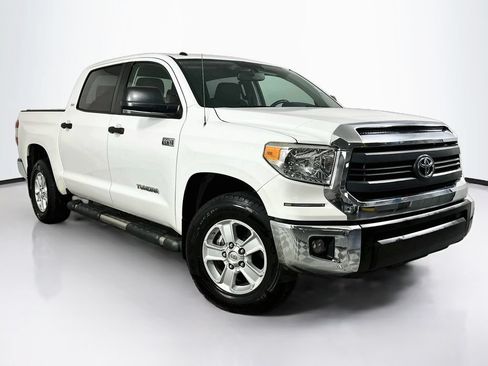 Used 2014 Toyota Tundra SR5 w/ SR5 Upgrade Package RWD image 2