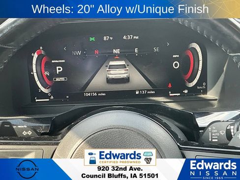 Used 2022 Nissan Pathfinder Platinum w/ Lighting Package (N93) AWD/4WD image 23