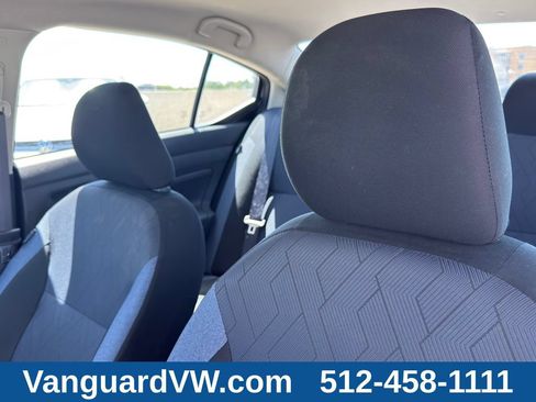 Used 2024 Nissan Versa SV FWD image 9
