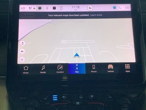 Certified 2025 Jeep Grand Cherokee Limited w/ Luxury Tech Group II AWD/4WD image 22