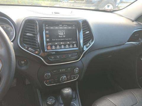Used 2021 Jeep Cherokee Limited AWD/4WD image 4