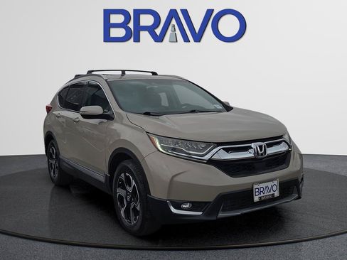 Used 2017 Honda CR-V Touring image 2