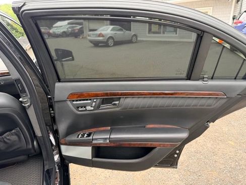 Used 2011 Mercedes-Benz S 600 image 43