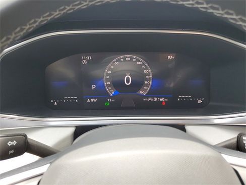 New 2025 Volkswagen Taos SE image 21