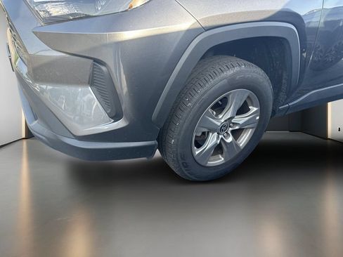 Used 2024 Toyota RAV4 XLE AWD/4WD image 2