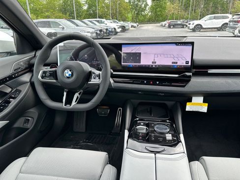 New 2026 BMW 530i w/ M Sport Package RWD image 20