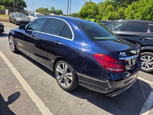 Used 2018 Mercedes-Benz C 300 Sedan image 7