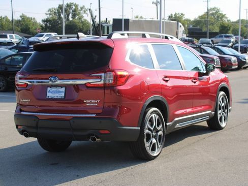 Used 2025 Subaru Ascent Limited w/ Popular Package #2 image 5