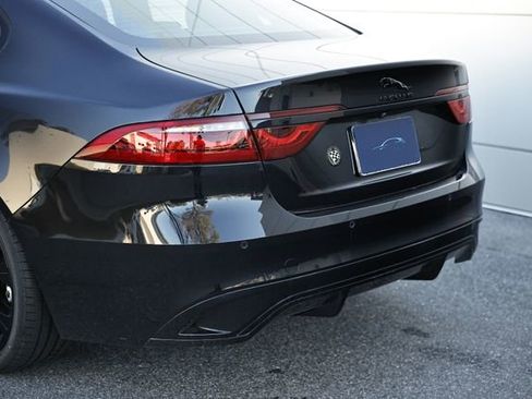 New 2024 Jaguar XF R-Dynamic SE image 9