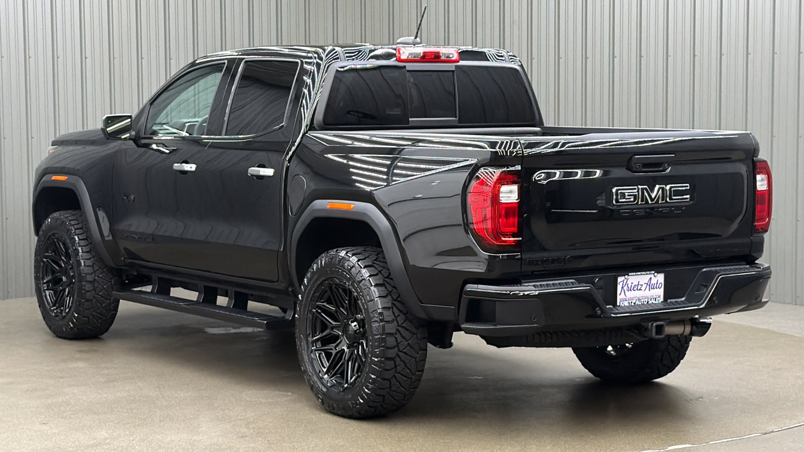 Used 2026 GMC Canyon Denali w/ LPO, Denali Black Edition AWD/4WD image 3