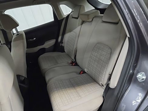 Used 2023 Honda HR-V LX image 31