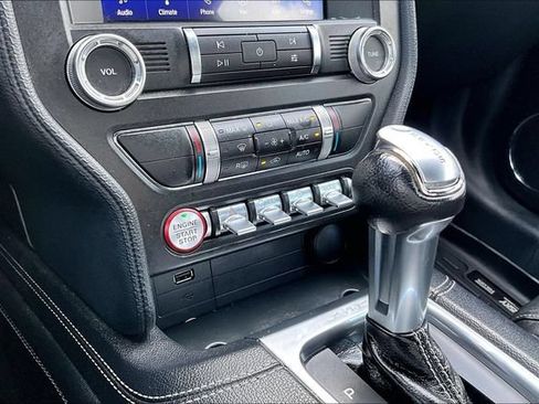 Used 2019 Ford Mustang GT Premium w/ GT Performance Package RWD image 23