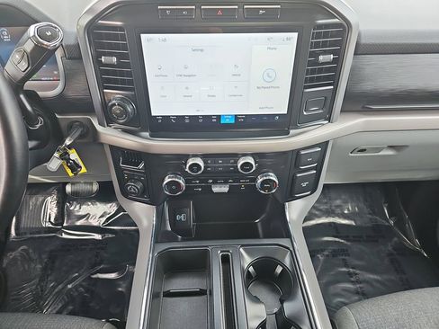 Used 2024 Ford F150 XLT w/ Mobile Office Package image 20