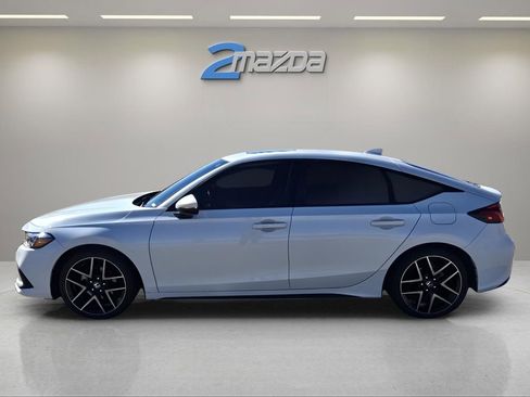 Used 2022 Honda Civic Sport Touring image 2