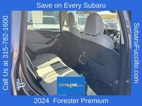 Used 2024 Subaru Forester Premium AWD/4WD image 30