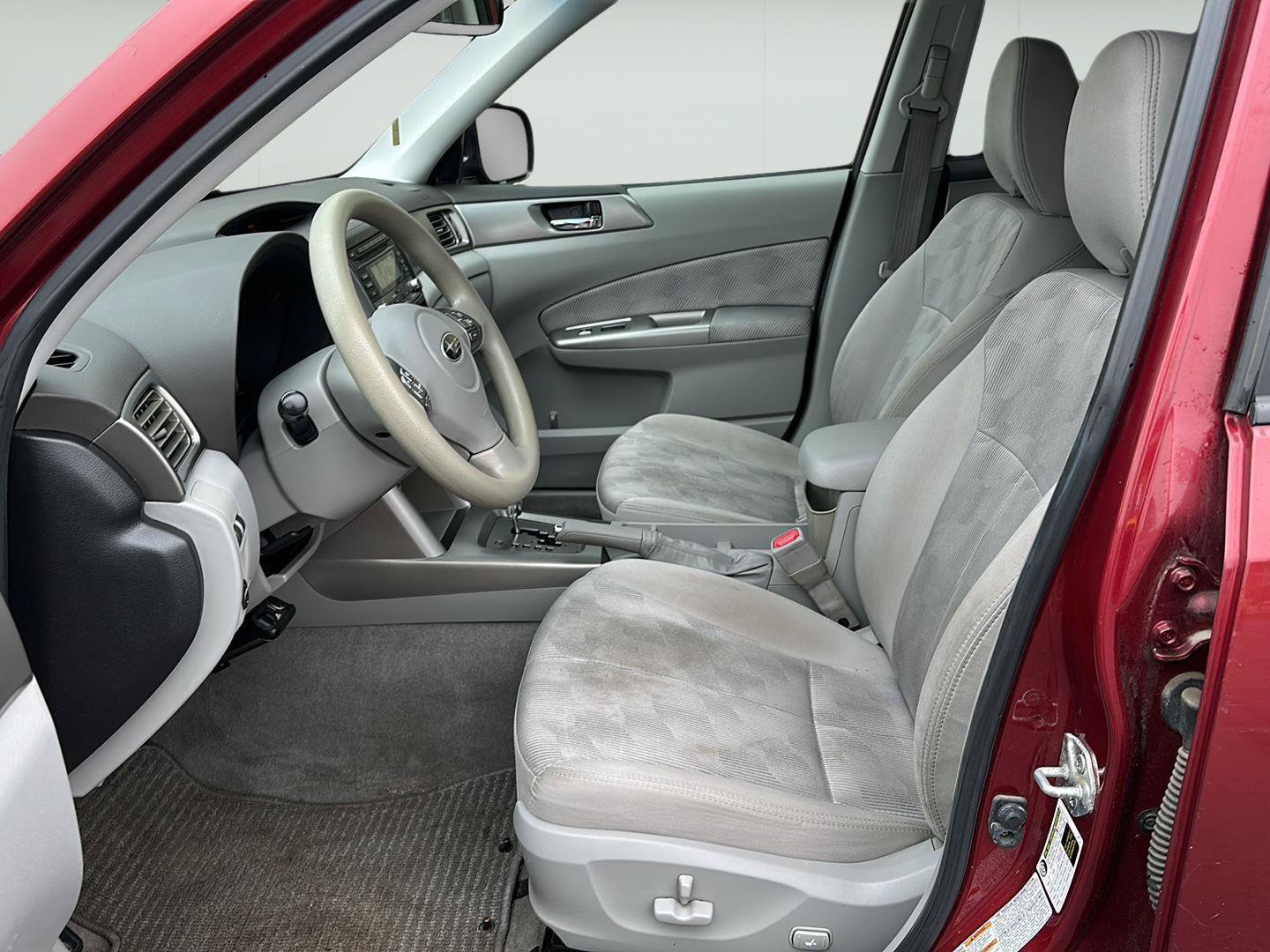 Used 2010 Subaru Forester 2.5X Premium AWD/4WD image 5