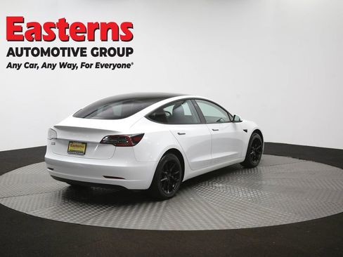 Used 2023 Tesla Model 3 Standard Range RWD image 33