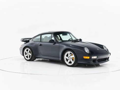Used 1998 Porsche 911 Carrera S image 1