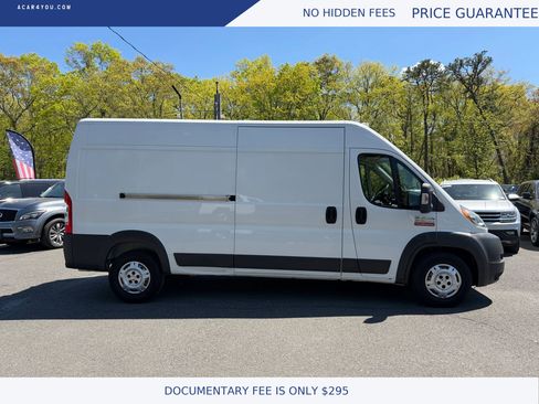 Used 2015 RAM ProMaster 2500 w/ Interior Convenience Group FWD image 3