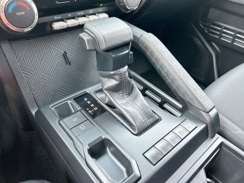 Used 2024 Toyota Tacoma SR RWD image 27