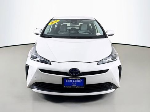 Used 2022 Toyota Prius LE FWD image 2