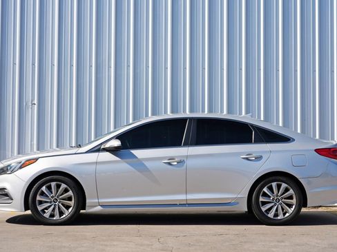 Used 2017 Hyundai Sonata Sport w/ Cargo Package image 8
