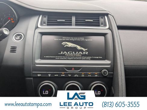 Used 2018 Jaguar E-PACE S image 17