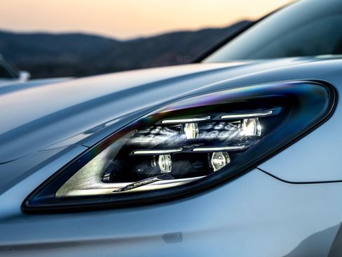 New 2026 Porsche Panamera 4 AWD/4WD image 11