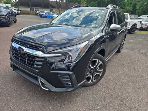 Used 2023 Subaru Ascent Touring AWD/4WD image 3